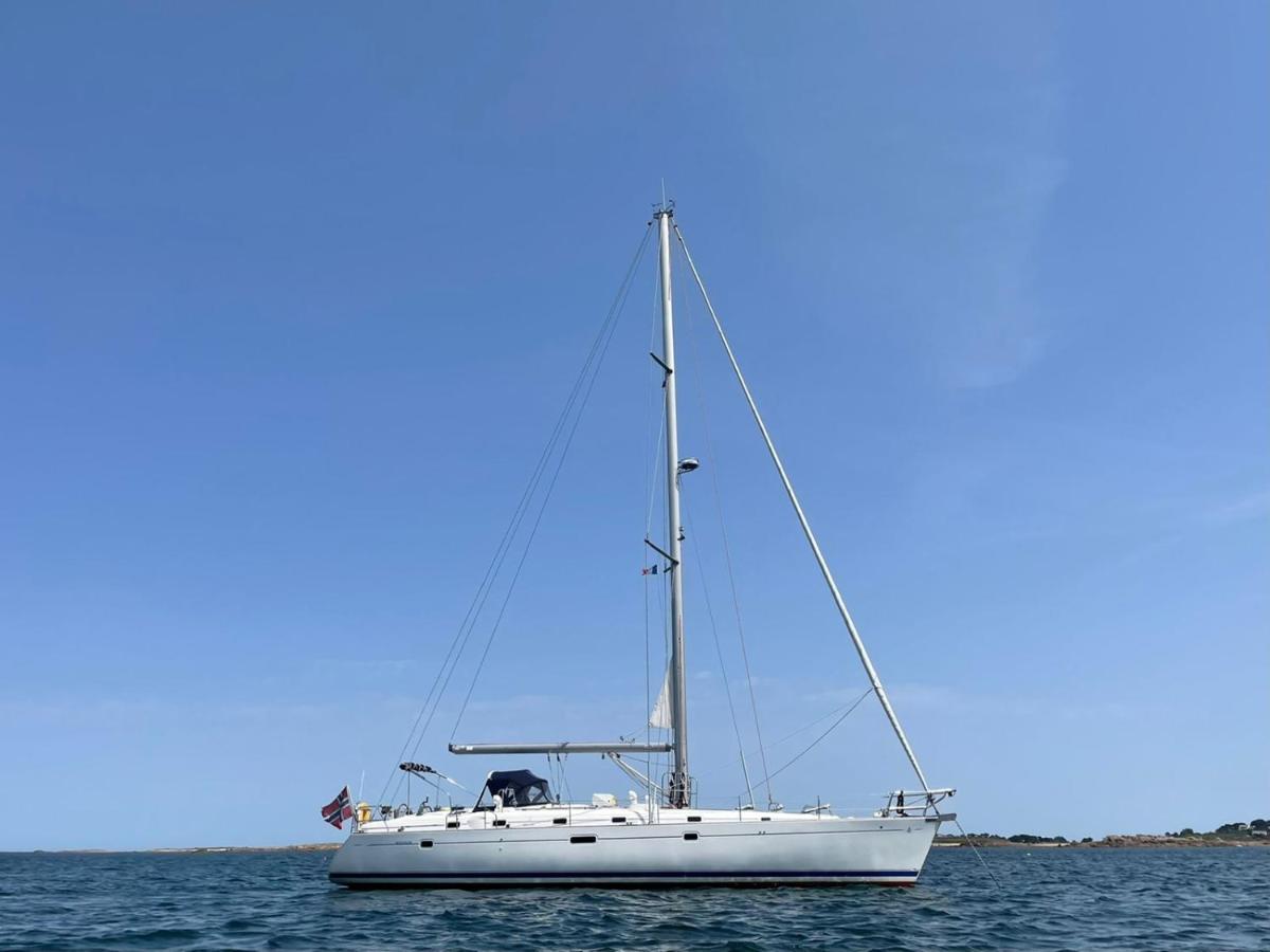 Beautiful And Comfortable Sailboat With Secure Parking Available Ξενοδοχείο Βαρκελώνη Εξωτερικό φωτογραφία