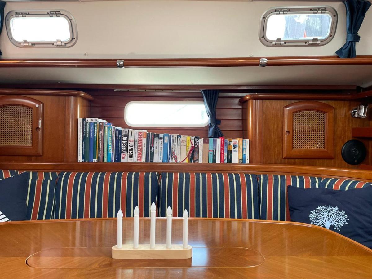 Beautiful And Comfortable Sailboat With Secure Parking Available Ξενοδοχείο Βαρκελώνη Εξωτερικό φωτογραφία